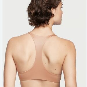 VICTORIA SECRET Seamless Tan Nude Racerback Bra